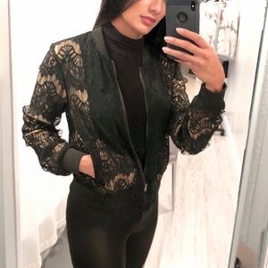 MINKPINK Sold Out Drama Queen Black Lace Bomber Jacket Size Small